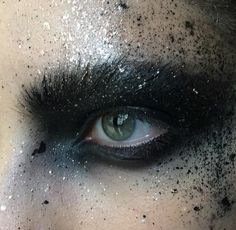 Smudged Black Eye Makeup, Dark Male Fairy, Silver Black Makeup, Male Fairy Makeup, Fae Masquerade, Grayscale Makeup, Dnd Makeup, Hades Makeup, Black And Silver Makeup