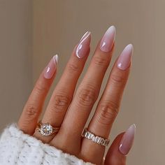 Graduation Nails, Nagel Tips, Nails 2022, Colorful Nails, Almond Nails Designs, Wedding Nails Design, Stick On Nails, Bridal Nails, Classy Nails