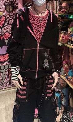 Pink Punk Outfits Men, Scene Femboy Outfits, Scene Outfit Inspo Masc, Male Mcbling, Scene Masculine Outfits, Scene Boy Outfits 2000s, Scene Aesthetic Outfits Male, Masc Emo Outfits 2000s, Colorful Emo Outfits