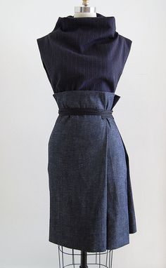 Diy Jupe, Reworked Clothes, Skirt Inspiration, Denim Skirt Outfits, Deep Indigo, Inspiration Photo, Indigo Denim, Stil Inspiration, Sewing Skirts