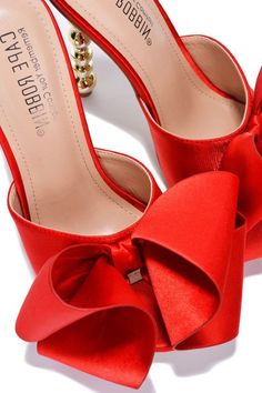 SALSA SATIN BOW HEEL true to size Single Sole Heels, High Heels For Women, High Heel Mules, Red High Heels, Bow Heels, Heels For Women, Open Toe Shoes, Red Heels, T Shirt And Jeans