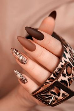 Latest Nail Trends, Colorful Nails, Almond Nails Designs, Nail Swag, Manicure E Pedicure, Nail Polishes, Acrylic Nail Designs, Nail Trends