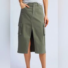 Upgrade Your Wardrobe With This Chic And Versatile Michael Kors Cargo Skirt. Designed In A Stylish Olive-Green Hue, This Skirt Blends Utility And Fashion Effortlessly. Length: Midi (Just Below The Knee) Features: Two Spacious Cargo Pockets For Added Style And Convenience A Front Slit For A Modern, Relaxed Silhouette Belt Loops And Button Closure For A Secure Fit Back Patch Pockets For Added Detailing Cargo Midi Skirt, Style Finder, Cargo Skirt, Cotton Skirt, Stretch Cotton, Muse, Womens Bottoms, Midi Skirt, Womens Skirt