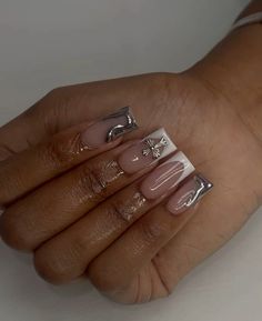 Pink N Silver Nails, Birthday Nails Silver, Pink And Silver Nail Designs, Grey Nails Acrylic, Nailart Cute, Grey Nails, Hard Nails, Colored Acrylic Nails, Girly Acrylic Nails