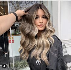 Rambut Brunette, Fall Blonde Hair, Brown Hair Looks, Ombre Hair Blonde, Brunette Hair With Highlights, Balayage Hair Dark, Balayage Blonde, Brown Hair With Blonde Highlights