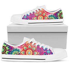 Mandala Colorful, Free Vibes, Mexican Sugar Skull, Style Converse, Skull Gifts, Converse Style, Low Top Shoes, Painted Shoes, Shoes White