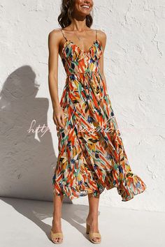 Colorful Summer Dresses, Style Upgrade, Flattering Dresses, Printed Midi Dress, Simple Dresses, Evening Wear, Perfect Dress, Cute Dresses, Dress Length