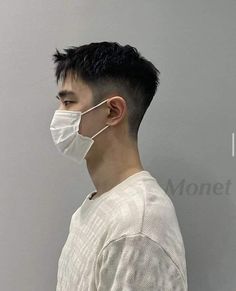 Haircut Cowo, Short Haircut Korean, Short Asian Haircut Men, Haircut References, Asian Men Short Hairstyle, Mohawk For Men, Two Block Haircut, Model Hairstyle, Korean Men Hairstyle