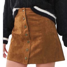 Forever 21 Faux Suede Mini Skirt. A-Line. Snap Front Closures. Mini Length. New With Tags Measured Laying Flat: Waist: 13” Length: 15” Color: Camel Size: Small Sb2 Trendy Lined Mini Skirt For Fall, Trendy Lined Skort For Fall, Trendy High Waist Mini Skirt For Fall, Trendy Fall Skort With Lined Skirt, Trendy High-waist Fall Skort, Trendy High-waist Skort For Fall, Trendy High Waist Fall Skort, Trendy High Waist Skort For Fall, Trendy Mini Skort For Fall