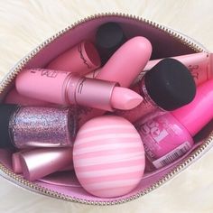 Glitter Rosa, Pink Makeup, Makeup Goals, Love Makeup, Pink Love, Pink Lips, Beauty Videos, Color Rosa