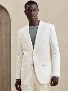 Caldo Italian Cotton-Linen Suit Jacket | Banana Republic White Suit, White Chests, Suits And Jackets, Linen Suit, Luxury Linen, Italian Fabric, Italian Style, Hip Length, White Linen