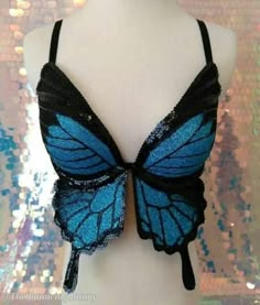 Butterfly Bra, Tops Outfit, Ruffle Tops, Rave Fits, Edc Outfits, Crop Top Designs, Rave Bra, Butterfly Top, Crochet Crop