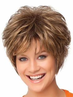 This elegant and fashionable wig is the perfect accessory to elevate any look. Whether for a special occasion or everyday wear, this wig is versatile and easy to style. Do you wanahavit? - Layered Bobs, Curly Hair Wig, Short Layered, Short Layered Haircuts, Short Straight Hair, Mary Ann, Cute Hairstyles For Short Hair, Short Styles, Short Hair With Layers