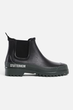 Black and Dark Green Waterproof Chelsea Rainwalker Boots  | STUTTERHEIM US Raincoat Kids, Yellow Raincoat, Dog Raincoat, Boot Accessories, Backpack Tote Bag, Lace Boots, Handbag Backpack, Tote Backpack, Suede Boots