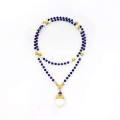 This Return to Origin multi-style beaded lapis necklace features 81 primary gemstones where every 9 gemstones are grouped and connected by spacer gemstones. Ancient Chinese people believe that the number 9 （九） means eternal, and if a person can survive 9*9 = 81 tribulations, he may be able to return to his original divine nature （九九歸真）. The beaded chain can also be styled as glasses chain. ⚜ Return to Origin Beaded Necklace ❀ 81 Natural Lapis 4mm❀ 16 Natural Tridacna 4mm❀ 8 Long Lasting Gold Pla