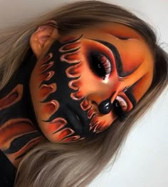 Carnaval Make-up, Fantasy Make-up, Halloween Make-up Looks, Maquillage Yeux Cut Crease, Horror Make-up, Halloweenský Makeup, Holloween Makeup, Creepy Halloween Makeup, Cute Halloween Makeup