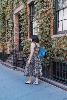 leopard dress for summer - Ganni leopard midi dress, sandals and dragon diffusion blue bag Ganni Leopard, Long Denim Shorts, Dragon Diffusion, Dress For Spring, Dress For Summer, Leopard Dress, Dress Out, Fashion Mistakes, Beauty Life