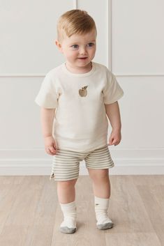 Pima Cotton Hunter Tee - Parchment Fresh Apple Cream Cotton T-shirt For Loungewear, Organic White Short Sleeve Tops, Organic White Crew Neck Tops, Organic Cotton Crew Neck Tops, Cream Organic Cotton Short Sleeve Top, Singlet Dress, Kids Sleeping Bags, Jamie Kay, Baby Swimwear