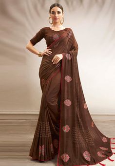 Brown chanderi silk saree with blouse 94798  Desc:  Color : Brown Fabric : Chanderi Silk Work : Printed Occasion : Lohri   Ganesh Charturthi   Rama Navami   Onam   Chhath   Festival   Christmas   Diwali   Eid Wash Care : Dry clean Sleeve Style : Half Sleeve Long Sleeves : Done only in Custom Stitch Sleeves Lining : Done only in Custom Stitch Bust Size: 32 to 42 Inches. With Express Free Shipping and Custom Stitching, Buy Indian Wedding Saree Brown chanderi silk saree with blouse 94798 online in Laxmipati Sarees, Silk Printed Saree, Sarees For Girls, Fabric Work, Chanderi Silk Saree, Model Images, Traditional Saree, Dressing Style