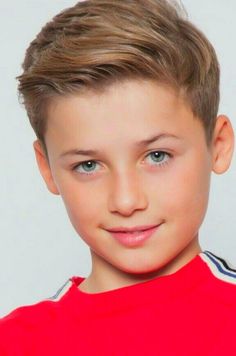 Modern Boy Haircuts, Facts About Hawaii, Easy Haircuts, Stylish Boy Haircuts, Oscar Hairstyles, Swept Back Hair, Boy Haircuts