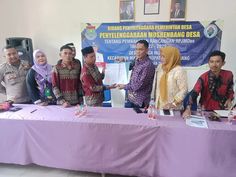 Pelita Banten Musyawarah Revisi RPJM Desa Marga Mulya Kecamatan Mauk Kabupaten Tangerang, Berjalan Dengan Lancar Muhamad Ridwan Pelita Banten - Portal Berita Online No. 1 di Banten KABUPATEN TANGERANG,Pelitabanten.com-Pemdesmarga mulya menggelar acara dan musyawarah revisi rencana Pembangunan Jangka Menengah RPJMDesa. Acara ini berlangsung dengan penuh khidmat di Balai Desa Marga Mulya kecamatan mauk kabupaten tangerang dihadiri oleh para perangkat desa, tokoh masyarakat, dan warga desa. Pada...