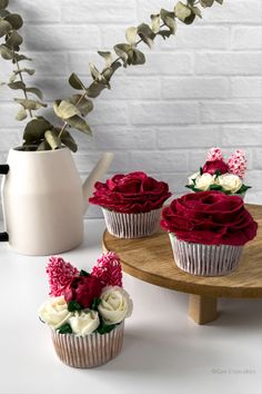 Four vanilla cupcakes with assorted red and pink buttercream roses and hyacinths decorated on top. Pink And Red Flowers, White Buttercream, Baking Inspiration, Pink Cupcakes, Mini Roses