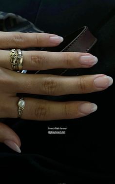 French Wedding Nails, Winter Nail Art Designs, Milky Nails, Round Nails, Winter Nail Art, Winter Nail, Nails 2024