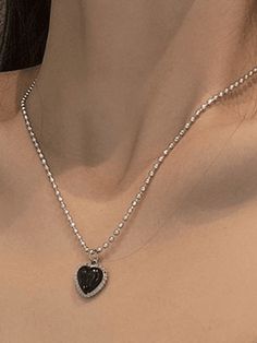 2pcs Heart Pendant Necklace - AnotherChill Heart Pendant Necklace Silver, Color Changing Ring, Jeans Online Store, Trendy Scarves, Silver Pearl Necklace, Sweater Brown, Sparkle Jewelry, Sweaters Online, Vintage Heart