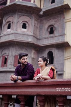 indore rajwada prewedding Pre-Wedding Couple indore couple