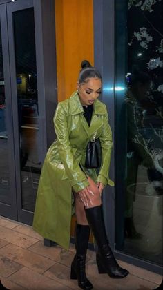 Winter Outfits For Black Women, Looks Aesthetic, Winter Birthday Outfit, Classy Winter Outfits, Looks Black, Classy Casual Outfits, Coat Winter, Looks Chic, Baddie Outfits Casual