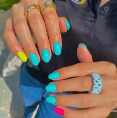 Bright Nails, Summer Nails Colors, Nails And Makeup