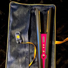 Dyson Corrale Flat Iron / Curler / Cord-Free Plus Free Gift :) Used Just 3x Little Scratch On Plane Button Other Than That Perfect Condition ! Just Charge And Use! Less Damage, More Results! Specifications Weight 1.23 Lb Cable Length 10.9 Ft 3 Heat Settings 330f, 365f, 410f Charge Time (90%) 40 Min Charge Time (To Full) 70 Min Cord-Free Run Time Up To 30 Minutes Battery 4-Cell Lithium-Ion Battery Flexing Plates Flexing Manganese Copper Alloy Plates Shape To Gather Hair. Wattage 200 W Intelligent Heat Control Regulates Plate Temperature 100 Times A Second. Oled Screen Battery, Temperature And Charging Status Displayed. Universal Voltage 10.8v- Hair Dyson, Dyson Corrale, Run Time, Flat Iron, Free Coloring, 30 Minutes, Free Gift, Womens Hairstyles, Hair