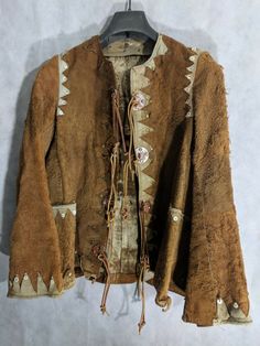 Cordoba Suedewear Vintage Late 60s 70s Mod Hippie Rock n Roll Bond St Jacket | eBay 60s Fashion Hippie, Hippie Rock, Magnolia Pearl Clothing, 70s Jacket, Native American Clothing, 70s Mod, Hippie Look, Normal Clothes, B Fashion