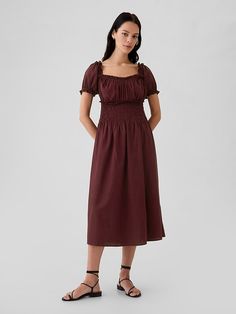 Smocked Midi Dress | Gap Thanksgiving Fit, Bride And Prejudice, Dress Square Neck, Dream Dresses, Church Dresses, Empire Waist Dress, Tall Clothing, Super Cute Dresses, Cotton Midi Dress