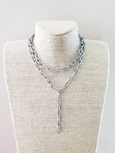 "🌜⚡High Quality Handmade!! -Durable Heavy Chain (Non Tarnish) -Stainless Steel -Adjustable (14-16\") Cute Organza Bag Included *While Supplies Last*" Wire Hoop Earrings, Dainty Chain Necklace, Silver Link Chain, Silver Paper, Memory Locket, Gold Link Chain, Heavy Chain, Star Chain, Chain Choker Necklace