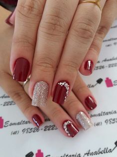 Burgundy Bride Nails, Gel Manicure Colors, Uñas Ideas, Bridal Nails Designs, Bridal Nail Art, Valentine Nails, Bride Nails, Nail Designs Glitter, Festival Nails