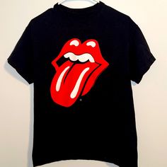 100 Cotton New Without Tags Rolling Stones Tee Shirt Rolling Stones, The Rolling Stones Tshirt, Cotton Rock And Roll T-shirt With Short Sleeves, Rolling Stones Shirt Walmart, Rolling Stones, Graphic Tshirt, Black And Red, Womens Tops, Tops & Tees