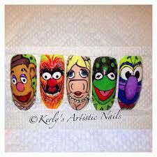 Artistic Nails, Hand Painted Nail Art, Muppets Most Wanted, Art Nail Art, Painted Nail Art, Miss Piggy, Disney Nails