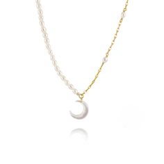 This 925 silver necklace features a delicate crescent moon pendant adorned with a lustrous pearl. Crafted with high-quality materials, this necklace adds a touch of elegance to any outfit. Perfect for any occasion, this necklace is a timeless addition to your jewelry collection. Details Materials: 925 Sterling Silver Stone: Pearl Weight: 5G Length: 38+5CM SKU: P24101210 Sun And Moon Rings, Crescent Moon Pendant, Flat Back Earrings, Gold Pearl Necklace, Feather Necklaces, Silver 925 Necklace, Pearl Pendant Necklace, Rose Gold Jewelry, Moon Pendant