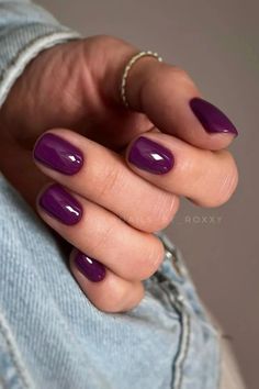 Purple Nail Ideas, Purple Gel Nails, Purple Manicure, Dark Purple Nails, Plum Nails, Mauve Nails, Nail Looks, Elegant Nail Designs, Purple Nail Designs