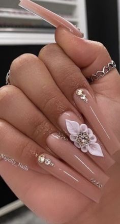 Beige Nails Design, Nail Designs Bling, Bling Rhinestones, Style Nails, Ombre Acrylic Nails, Beige Nails