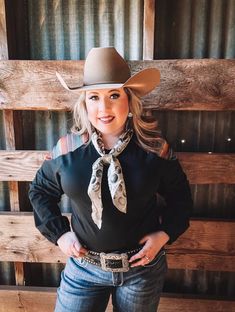 The Rawlins Wyo - Top Material is 62% Cotton, 30% Polyester & 8% Spandex Super Soft Shoulders Are Mesh. Western Rodeo Outfits, Yellowstone 1883, Ranch Fashion, Farm Photoshoot, Cowgirl Clothes, Western Womens Fashion, Rodeo Outfit, Horse Club, Cute Cowgirl Outfits