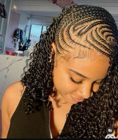 Pretty Black Hairstyles Braids, Short Hairstyle Braid Women, Short Lemonade Braids Hairstyles, Short Lemonade Braids, Lemonade Braids With Curly Hair, Cute Lemonade Braids, Short Braided Hairstyles For Black Women, Quick Braiding Hairstyles For Black Hair, Short Braids For Black Women