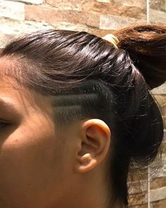 Shaved Side Haircut, Side Haircut, Hair Pulled Back, Woman Shaving, Side Hairstyles, Girl Haircuts