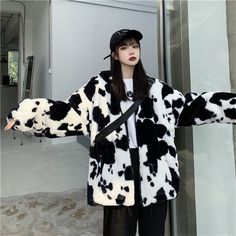 Kawaii Aesthetic Korean Street Fashion K-pop Cowgirl Y2K Cow Print Long Faux Fur Jacket SIZE INFO M - Bust 70cm/27.5", Length 132cm/51.9" L - Bust 71cm/27.9", Length 136cm/53.5" *Standard shipping time to the US is 9-19 business days. Please consult our shipping page for shipping time estimates for other countries. *Please check the measurements/size chart very carefully when ordering from The Kawaii Factory. Most of our clothes come in Asian sizes, which are generally 1-2 sizes smaller than US/ Oversized Harajuku Long Sleeve Outerwear, Kawaii Style Outerwear For Fall Streetwear, Kawaii Outerwear For Fall Streetwear, Oversized Harajuku Outerwear For Fall, Kawaii Fall Streetwear Outerwear, Cute Oversized White Outerwear, White Kawaii Outerwear For Winter, Harajuku Style Winter Streetwear Outerwear, Winter Harajuku Style Streetwear Outerwear