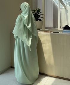 Nia Amroun, Muslimah Outfit, Stile Hijab, Muslim Fashion Hijab Outfits, Muslim Fashion Hijab