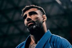 O jiu jitsu sofre uma perda enorme no dia de hoje.  O campeão mundial de jiu-jitsu, Leandro Lo, 33 anos, foi baleado na cabeça durante uma festa na madrugada de domingo (7) em São Paulo. De acordo com o advogado do atleta, Ivã Siqueira Júnior, foi confirmada a sua morte cerebral. Confira tudo no nosso artigo no link. Marcelo Garcia, Jiu Jitsu Techniques, Jiu Jitsu Gi, American Games, One Championship, History Facts Interesting, Physical Development