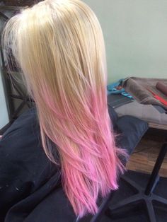 Light Pink Underneath Hair Blonde, Pink And Blonde Hair, Cool Blonde Hair, Hair Idea, Pretty Hair Color, Neon Aesthetic