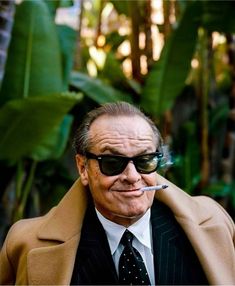 Wearing Sunglasses, Jack Nicholson, Hollywood Legends, Steve Mcqueen, Old Man, Classic Hollywood, Rappers, Movie Stars, Actors & Actresses