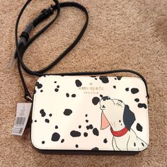 Brand New, Never Used, Still Has Tags Kate Spade X Disney Camera Bag With Puppy Dalmatian On The Front Kate Spade Disney Everyday Bag, Kate Spade Disney Style Everyday Bags, Disney Kate Spade, Sparkly Purse, Kate Spade Minnie Mouse, Kate Spade Disney, Disney 101 Dalmatians, Kate Spade Cameron Street, Kate Spade Crossbody Purse